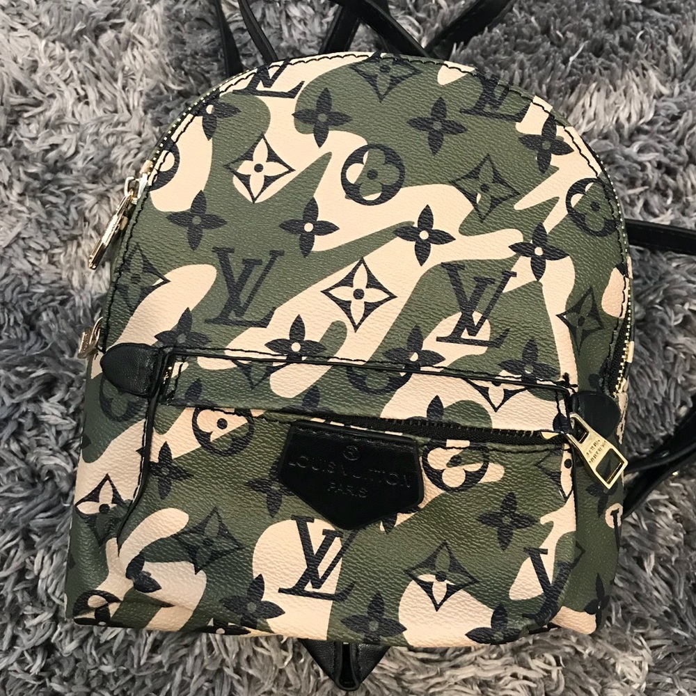 Mini backpack